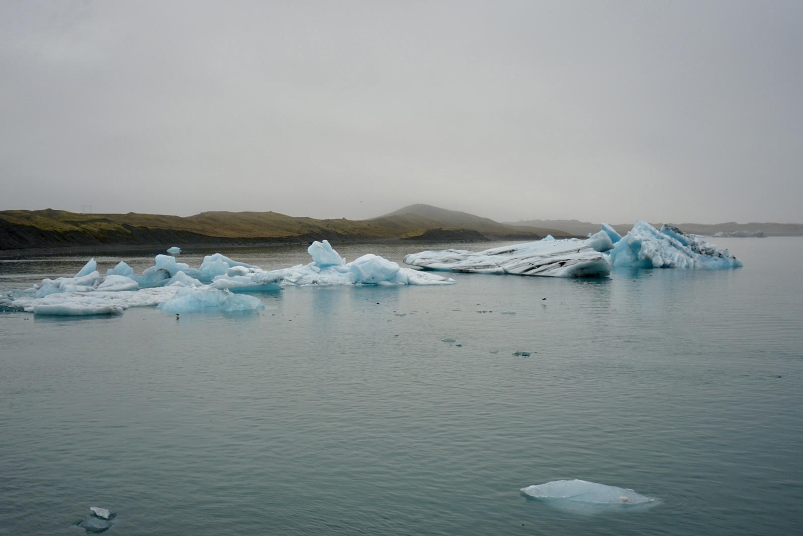Jökulsarlón Die Gletscherzunge Jökulsarlón vereint den Zauber von Feuer und Eis auf Island
