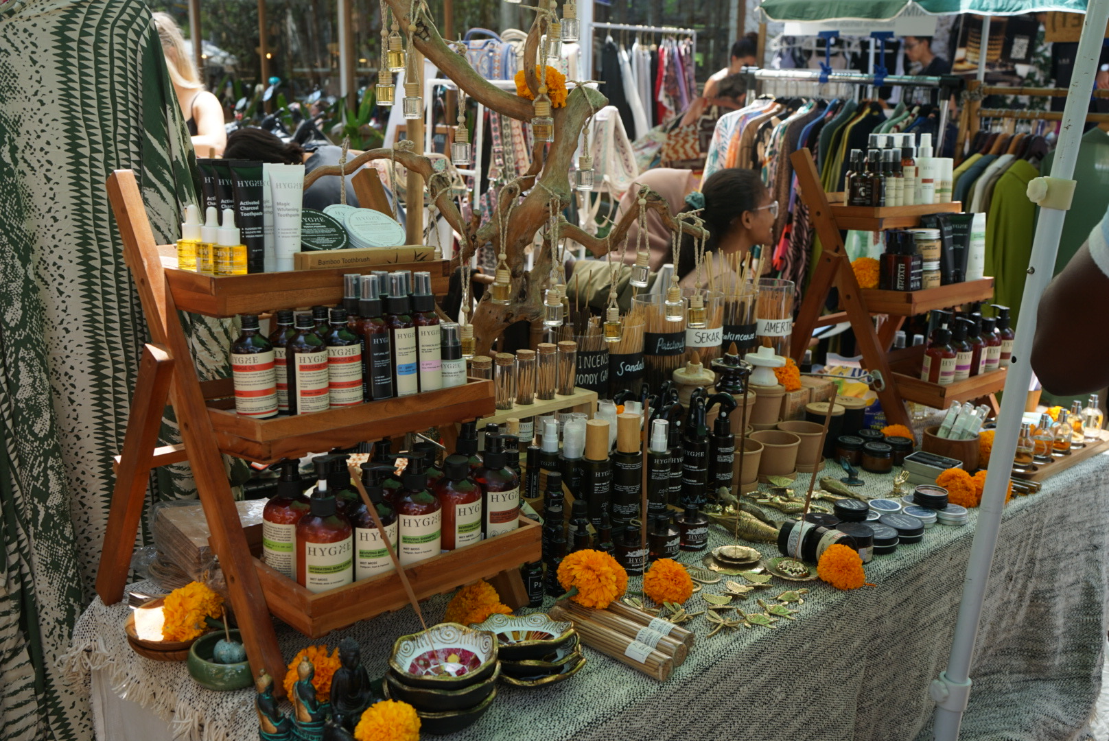 Alchemy Markt Ein Stand des Marktes bei Alchemy in Uluwatu